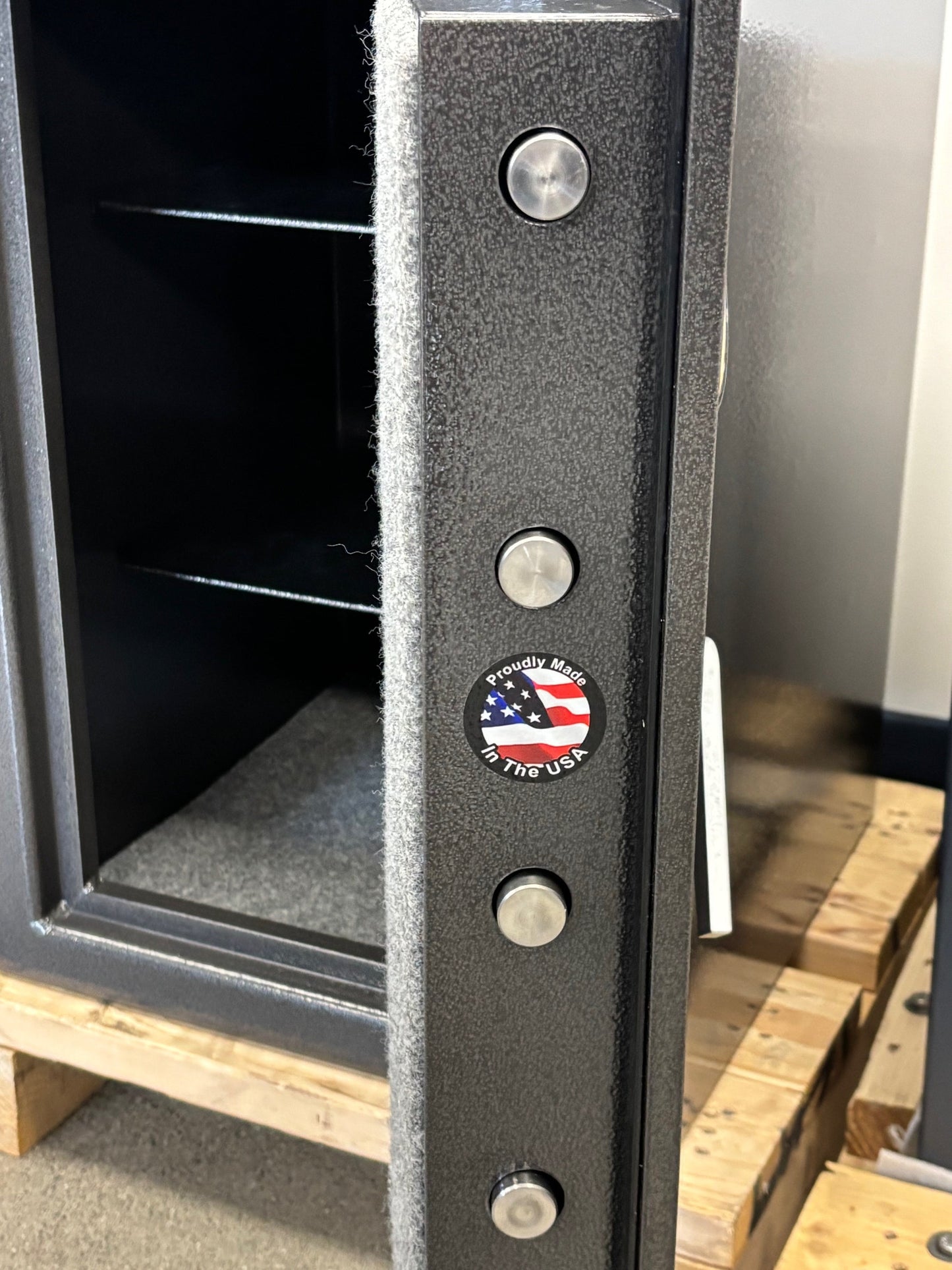 SafeandVaultStore BTS3020 B-Rated Burglar Safe