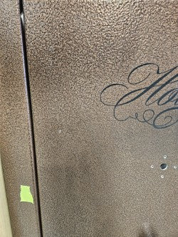Hollon The Dominion 16 Gun Safe - Blemished