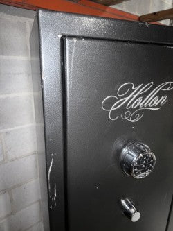 Hollon CS-12E Crescent Shield Series Gun Safe with SafeLogic Extreme - Blemished