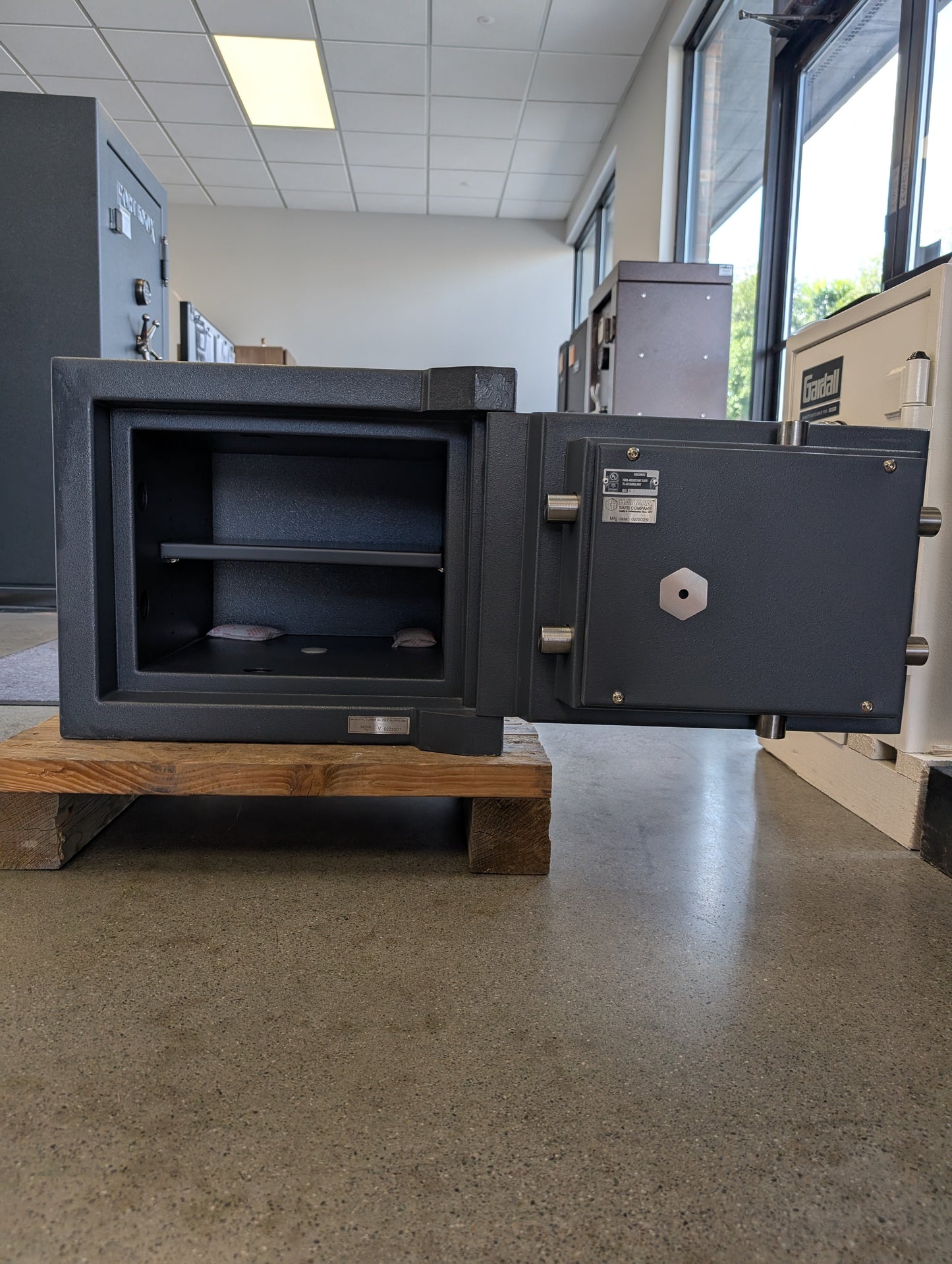 Hayman MV30-1114 TL-30 Safe w/ Audit Trail Lock - Blemished