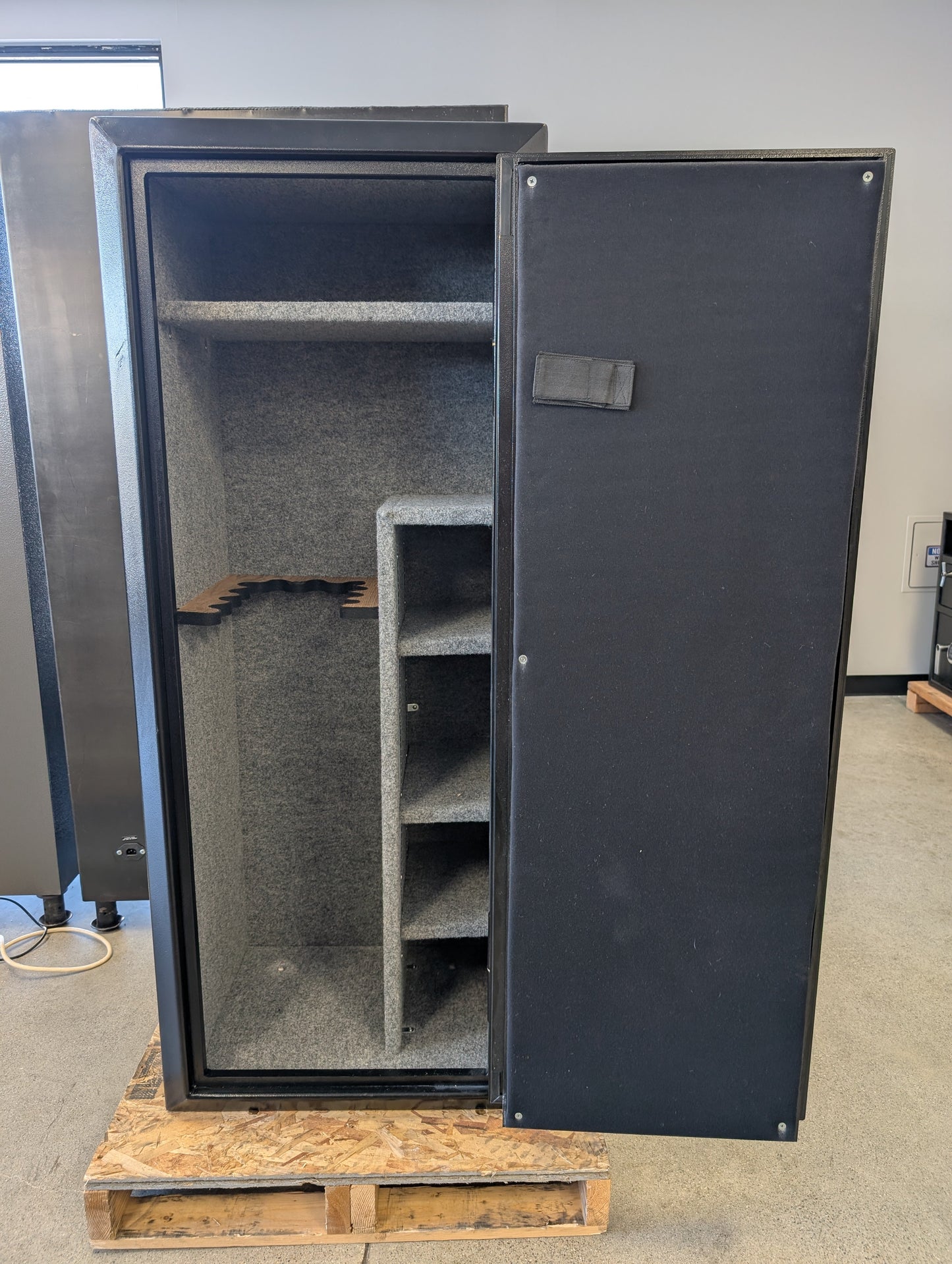 Ironman 6024 3000 Series Gun Safe with Dial Lock - Blemished