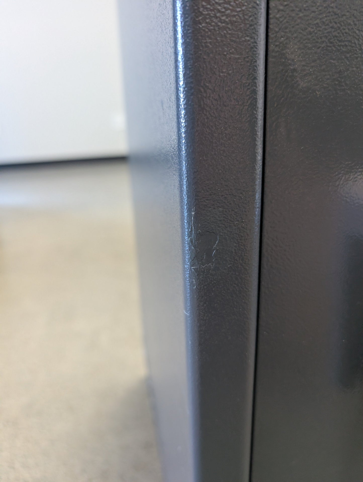 AMSEC BWB4020FL Wide Body Deposit Safe - Blemished