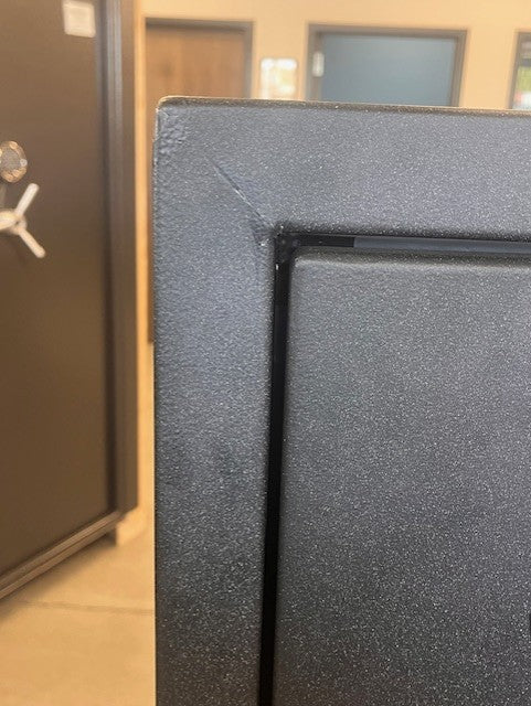 Browning TG10 Theftgard Series Gun Safe - Blemished