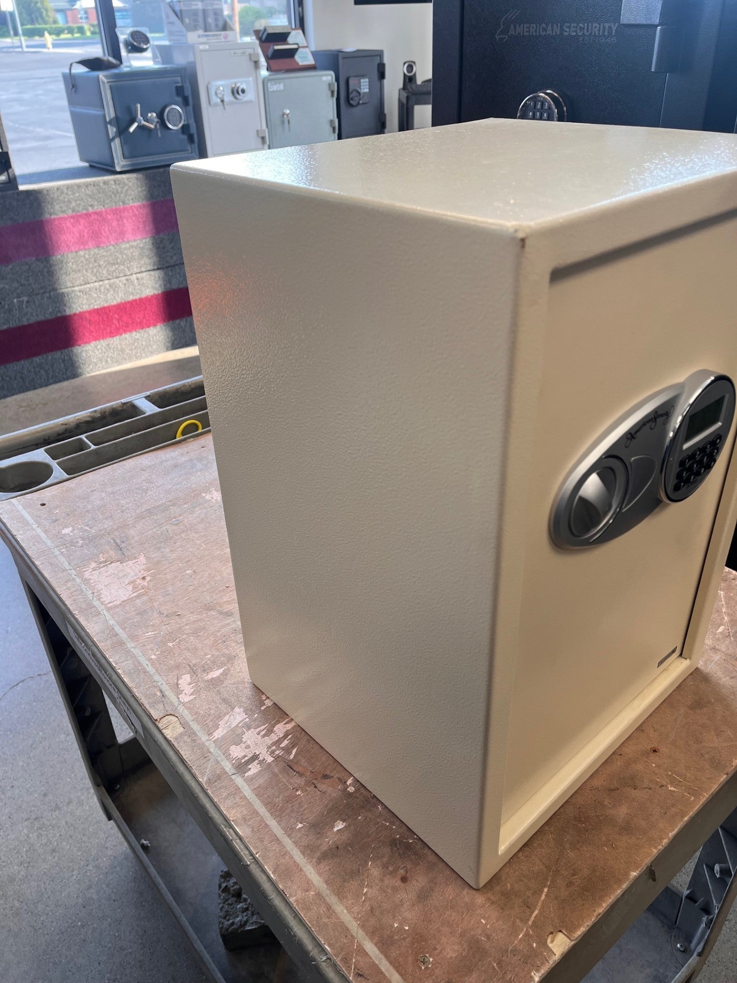 AMSEC EST2014 Electronic Security Safe - Blemished