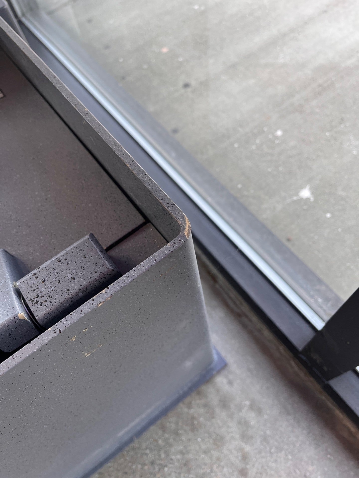 Gardall B1311-G-C In-Floor Safe - Blemished